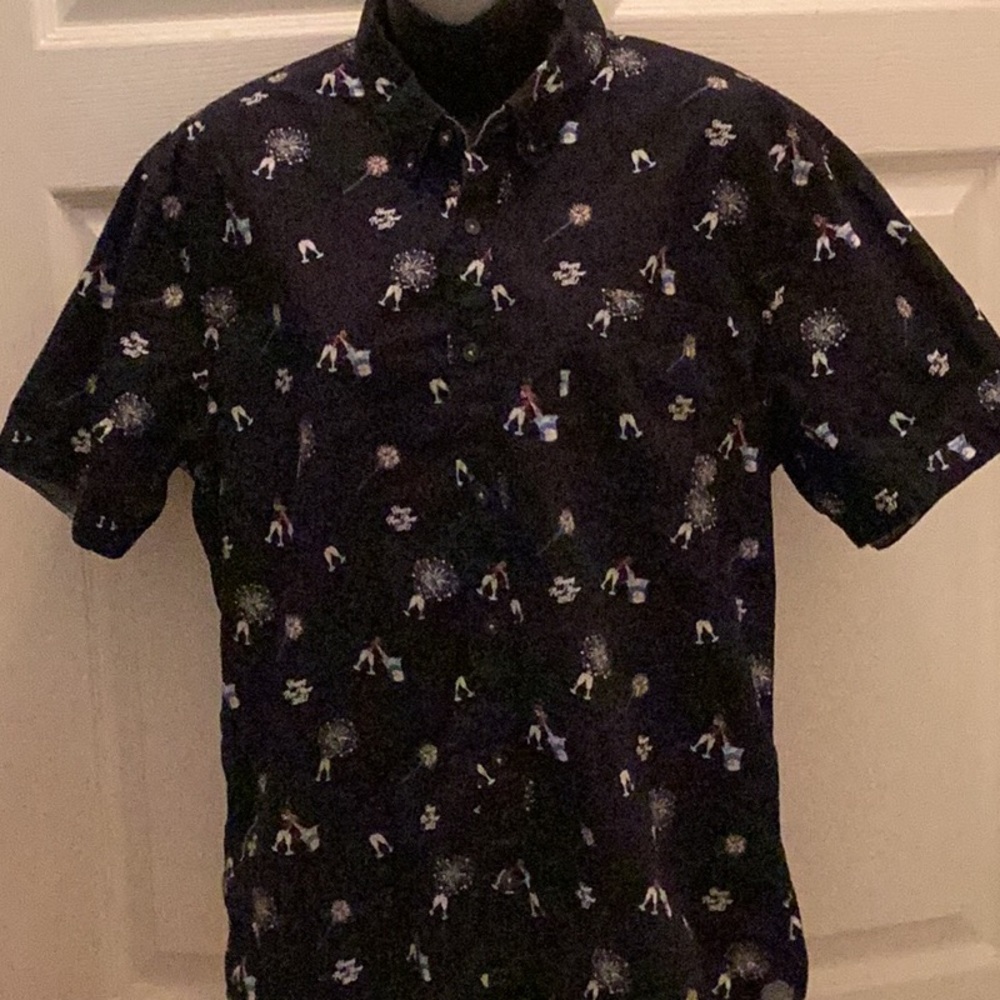NWT New Years Celebrate Shirt Mens‎ Large Fun to Wear